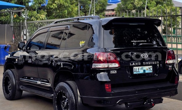 Comprar Usado Toyota Land Cruiser Preto Carro em Maputo em Maputo Comprar Usado Toyota Land Cruiser Preto Carro em Maputo em Maputo
