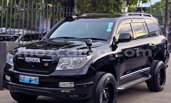 Comprar Usado Toyota Land Cruiser Preto Carro em Maputo em Maputo Comprar Usado Toyota Land Cruiser Preto Carro em Maputo em Maputo