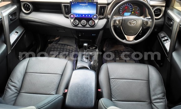 Comprar Novo Toyota RAV4 Branco Carro em Maputo em Maputo Comprar Novo Toyota RAV4 Branco Carro em Maputo em Maputo