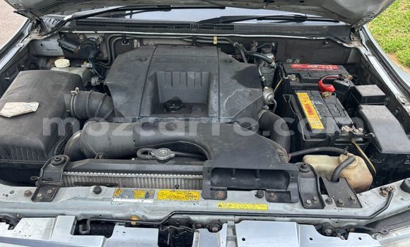 Comprar Usado Mitsubishi Pajero Sport Prata Carro em Maputo em Maputo Comprar Usado Mitsubishi Pajero Sport Prata Carro em Maputo em Maputo
