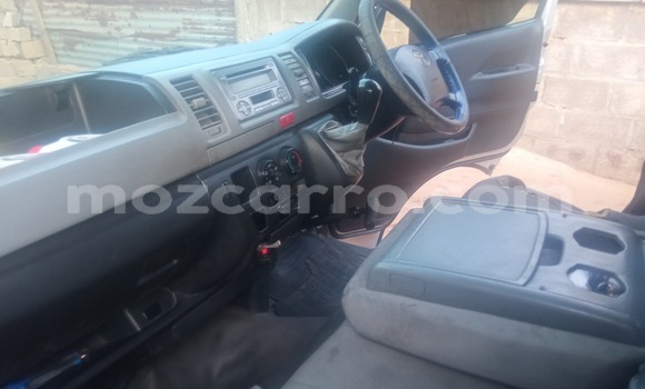 Nunua Ilio tumika Toyota Hiace Other Gari ndani ya Maputo nchini Maputo Nunua Ilio tumika Toyota Hiace Other Gari ndani ya Maputo nchini Maputo