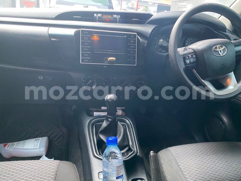 Big with watermark toyota hilux maputo maputo 41030