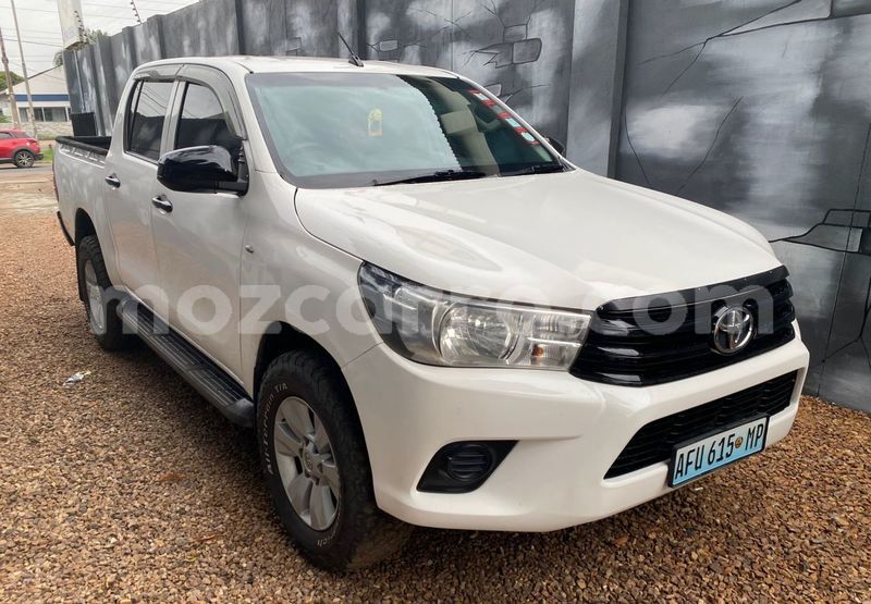 Big with watermark toyota hilux maputo maputo 41030