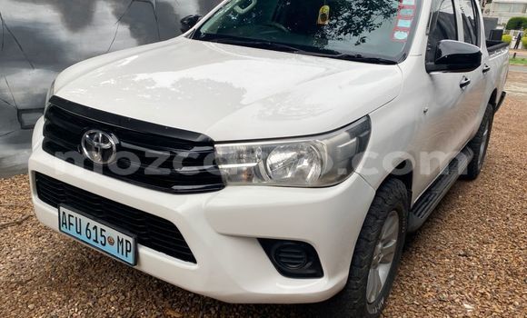 Tenga Tsaru Toyota Hilux Chena Mota in Maputo in Maputo Tenga Tsaru Toyota Hilux Chena Mota in Maputo in Maputo