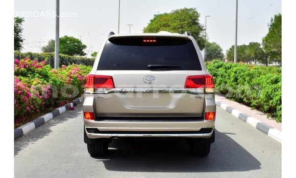 Buy Import Toyota Land Cruiser Other Car in Import - Dubai in Cabo Delgado Buy Import Toyota Land Cruiser Other Car in Import - Dubai in Cabo Delgado