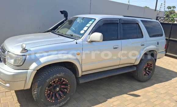 Nunua Ilio tumika Toyota Hilux Surf Other Gari ndani ya Maputo nchini Maputo Nunua Ilio tumika Toyota Hilux Surf Other Gari ndani ya Maputo nchini Maputo