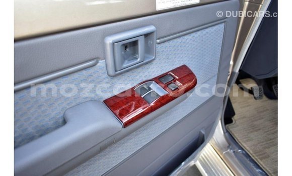 Comprar Importar Toyota Land Cruiser De outros Carro em Import - Dubai em Cabo Delgado Comprar Importar Toyota Land Cruiser De outros Carro em Import - Dubai em Cabo Delgado
