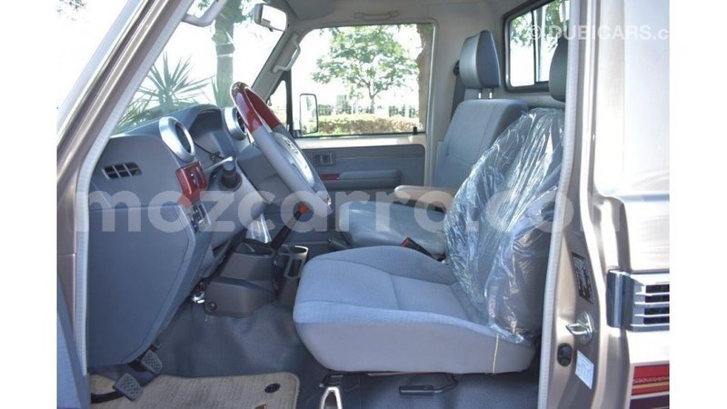 Big with watermark toyota land cruiser cabo delgado import dubai 6295