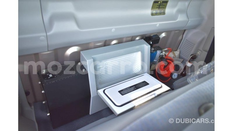 Big with watermark toyota land cruiser cabo delgado import dubai 6295