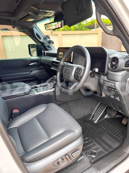 Big with watermark toyota land cruiser prado maputo maputo 41055