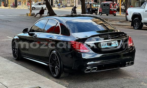 Tenga Tsaru Mercedes-Benz C-Classe Nhema Mota in Maputo in Maputo Tenga Tsaru Mercedes-Benz C-Classe Nhema Mota in Maputo in Maputo