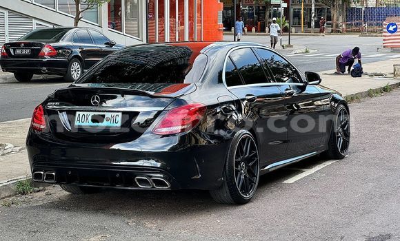 Tenga Tsaru Mercedes-Benz C-Classe Nhema Mota in Maputo in Maputo Tenga Tsaru Mercedes-Benz C-Classe Nhema Mota in Maputo in Maputo