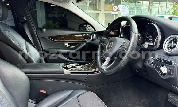 Tenga Tsaru Mercedes-Benz C-Classe Nhema Mota in Maputo in Maputo Tenga Tsaru Mercedes-Benz C-Classe Nhema Mota in Maputo in Maputo