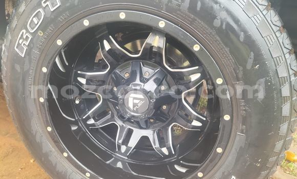 Tenga Tsaru Toyota Land Cruiser Prado Nhema Mota in Maputo in Maputo Tenga Tsaru Toyota Land Cruiser Prado Nhema Mota in Maputo in Maputo