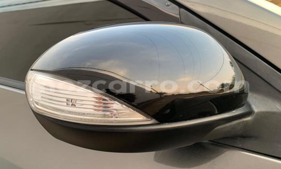 Tenga Tsaru Mazda Axela Zvimwe Mota in Maputo in Maputo Tenga Tsaru Mazda Axela Zvimwe Mota in Maputo in Maputo