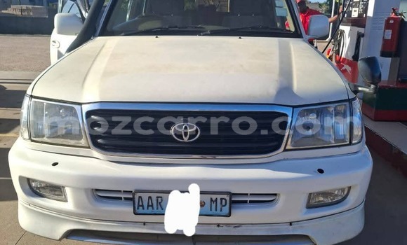 Comprar Usado Toyota Land Cruiser Branco Carro em Maputo em Maputo Comprar Usado Toyota Land Cruiser Branco Carro em Maputo em Maputo
