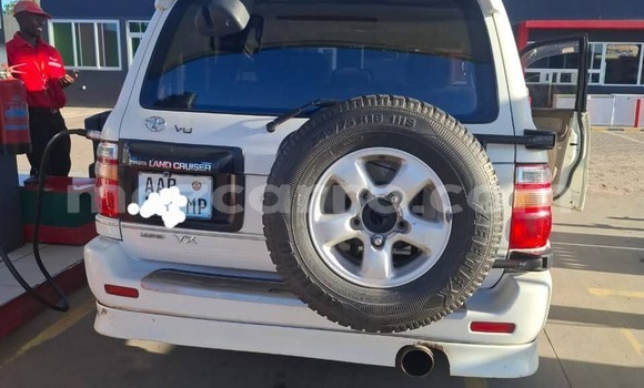 Comprar Usado Toyota Land Cruiser Branco Carro em Maputo em Maputo Comprar Usado Toyota Land Cruiser Branco Carro em Maputo em Maputo