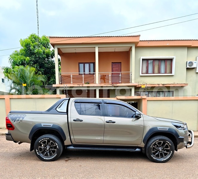 Big with watermark toyota hilux maputo maputo 41082