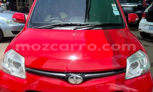 Buy Used Toyota Sienta Red Car in Maputo in Maputo