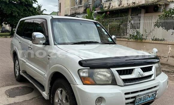Buy Used Mitsubishi Pajero Sport White Car in Maputo in Maputo