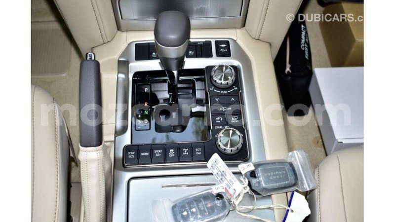 Big with watermark toyota land cruiser cabo delgado import dubai 6298