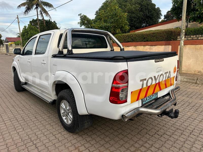 Big with watermark toyota hilux maputo maputo 41092