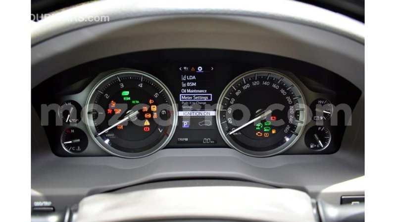 Big with watermark toyota land cruiser cabo delgado import dubai 6298