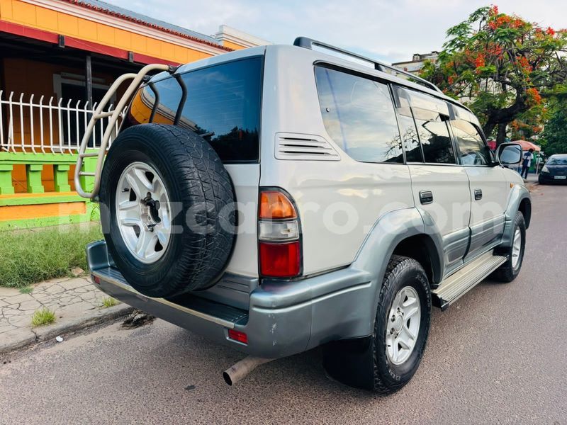 Big with watermark toyota land cruiser prado maputo maputo 41103