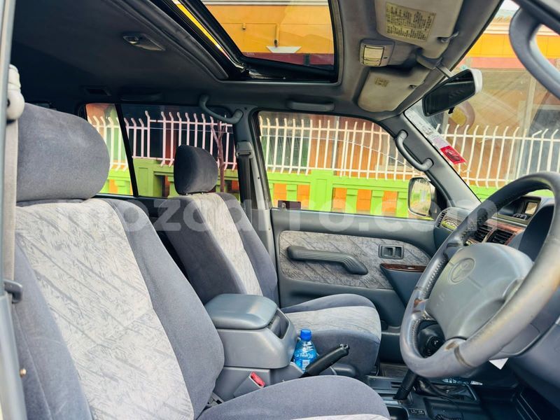 Big with watermark toyota land cruiser prado maputo maputo 41103