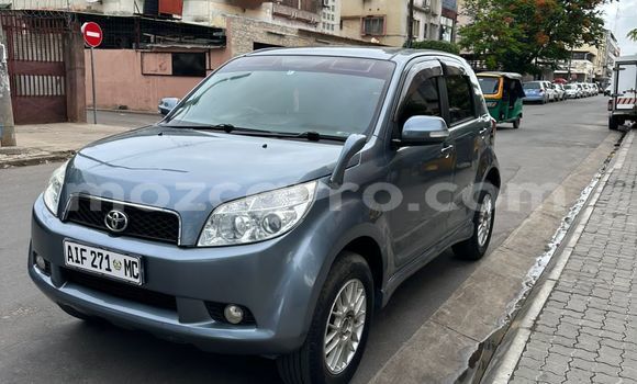 Nunua Ilio tumika Toyota Rush Bluu Gari ndani ya Maputo nchini Maputo