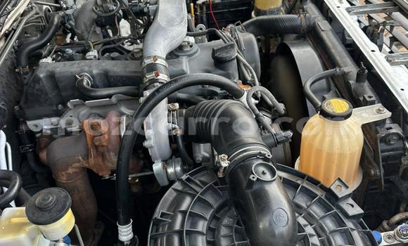 Comprar Usado Toyota Hilux Branco Carro em Maputo em Maputo Comprar Usado Toyota Hilux Branco Carro em Maputo em Maputo