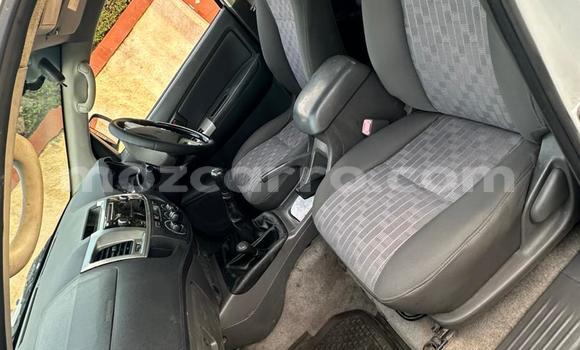 Comprar Usado Toyota Hilux Branco Carro em Maputo em Maputo Comprar Usado Toyota Hilux Branco Carro em Maputo em Maputo