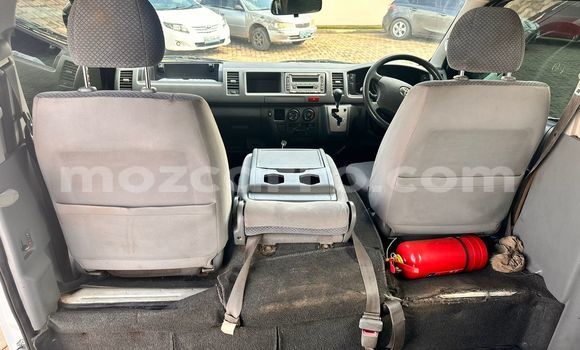 Comprar Usado Toyota Hiace Branco Carro em Maputo em Maputo Comprar Usado Toyota Hiace Branco Carro em Maputo em Maputo