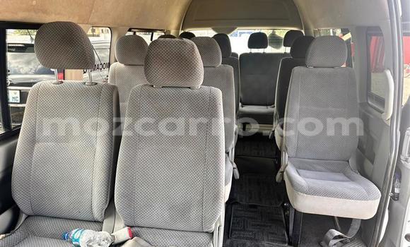 Comprar Usado Toyota Hiace Branco Carro em Maputo em Maputo Comprar Usado Toyota Hiace Branco Carro em Maputo em Maputo