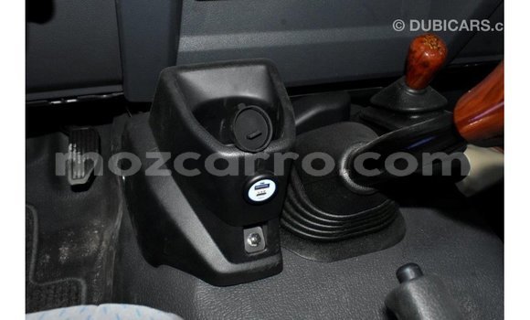 Comprar Importar Toyota Land Cruiser De outros Carro em Import - Dubai em Cabo Delgado Comprar Importar Toyota Land Cruiser De outros Carro em Import - Dubai em Cabo Delgado