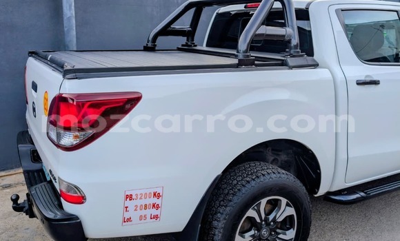 Tenga Tsaru Mazda BT-50 Chena Mota in Maputo in Maputo Tenga Tsaru Mazda BT-50 Chena Mota in Maputo in Maputo