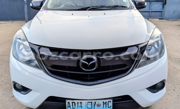 Tenga Tsaru Mazda BT-50 Chena Mota in Maputo in Maputo Tenga Tsaru Mazda BT-50 Chena Mota in Maputo in Maputo