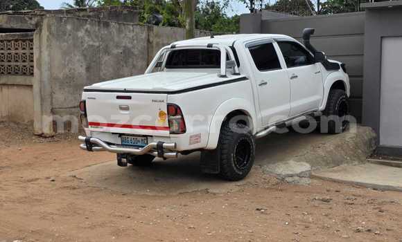 Comprar Usado Toyota Hilux Branco Carro em Maputo em Maputo Comprar Usado Toyota Hilux Branco Carro em Maputo em Maputo