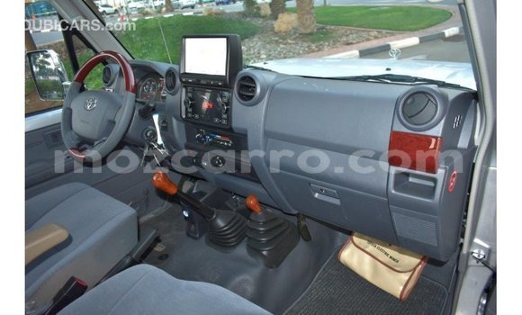 Comprar Importar Toyota Land Cruiser De outros Carro em Import - Dubai em Cabo Delgado Comprar Importar Toyota Land Cruiser De outros Carro em Import - Dubai em Cabo Delgado