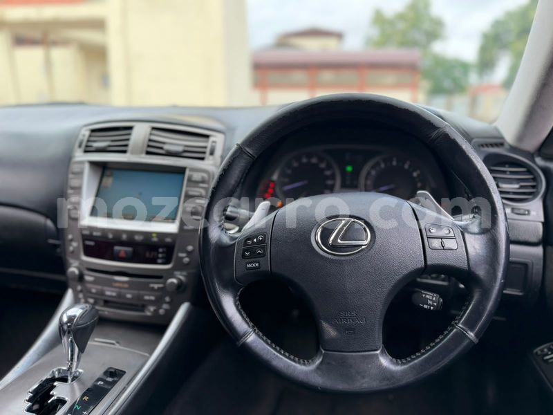 Big with watermark lexus is maputo maputo 41127