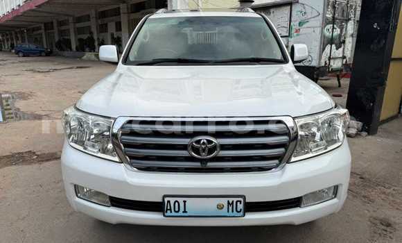 Comprar Usado Toyota Land Cruiser Prado Branco Carro em Maputo em Maputo