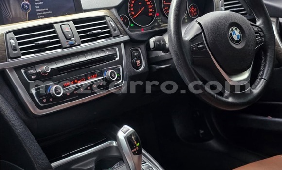 Comprar Usado BMW 3-Series Branco Carro em Maputo em Maputo Comprar Usado BMW 3-Series Branco Carro em Maputo em Maputo
