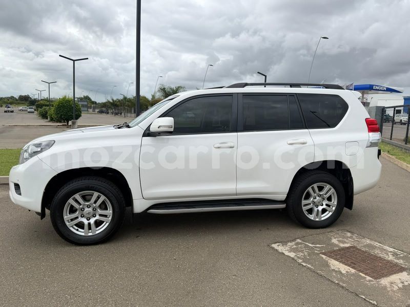 Big with watermark toyota land cruiser prado maputo maputo 41140