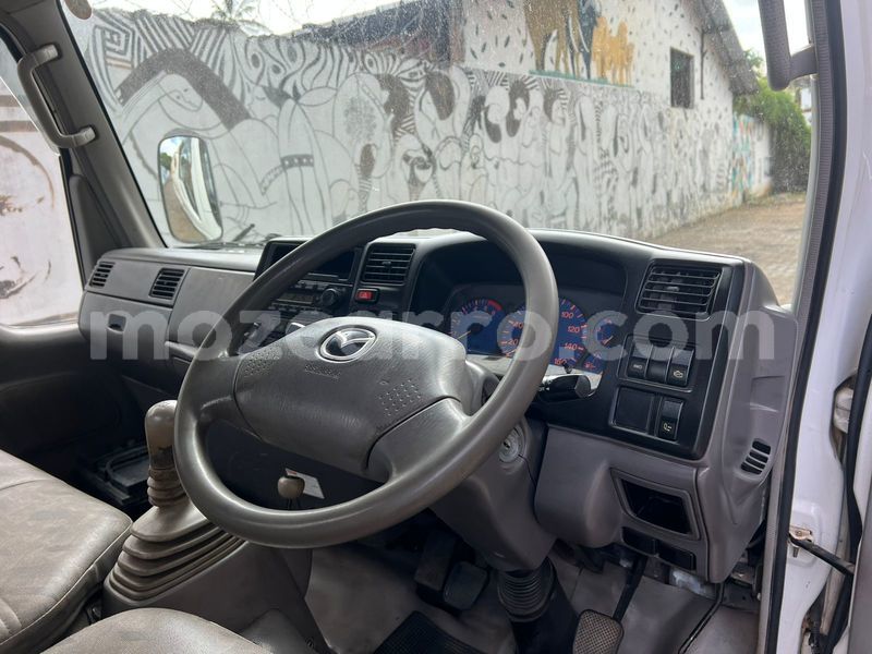 Big with watermark mazda tribute maputo maputo 41141