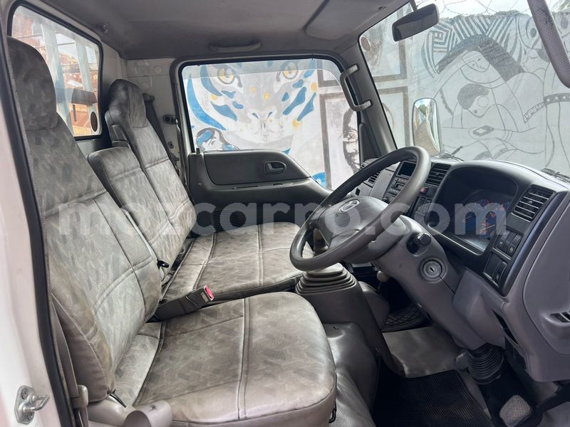 Big with watermark mazda tribute maputo maputo 41141