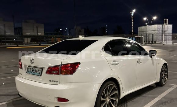 Comprar Usado Lexus IS Branco Carro em Maputo em Maputo Comprar Usado Lexus IS Branco Carro em Maputo em Maputo