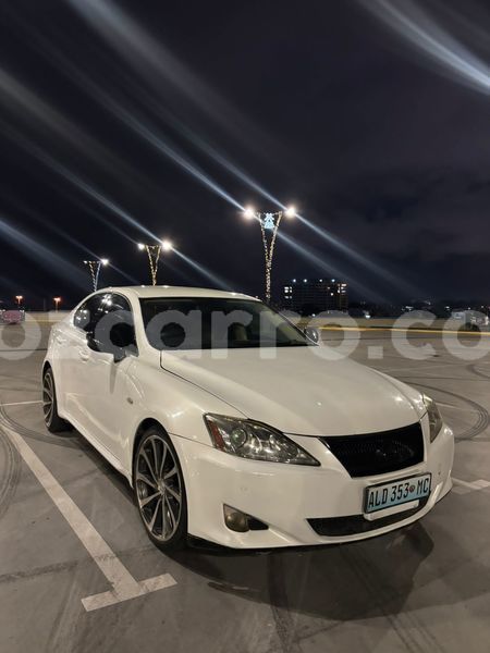 Big with watermark lexus is maputo maputo 41143