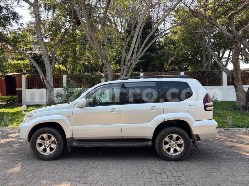 Big with watermark toyota land cruiser prado maputo maputo 41155