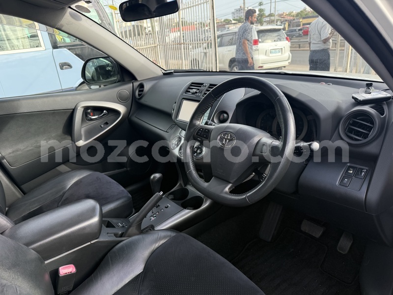 Big with watermark toyota vanguard maputo maputo 41163