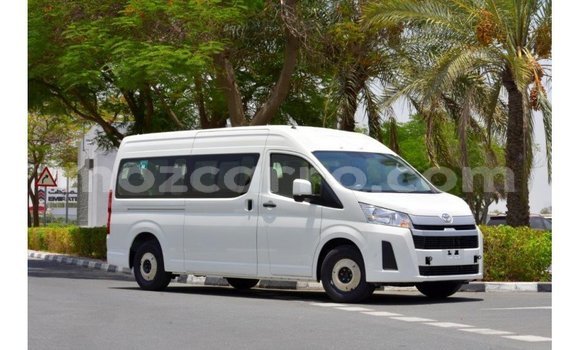 Comprar Importar Toyota Hiace Branco Carro em Import - Dubai em Cabo Delgado Comprar Importar Toyota Hiace Branco Carro em Import - Dubai em Cabo Delgado